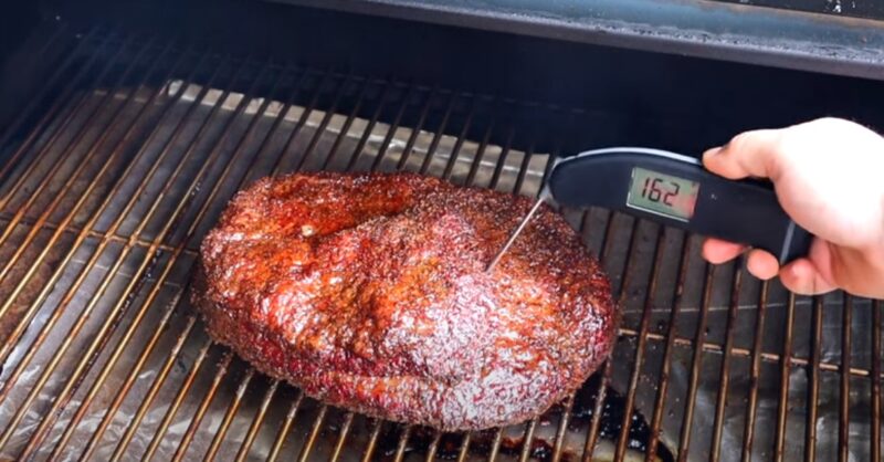 Why Temperature of Smoking Brisket is Essential